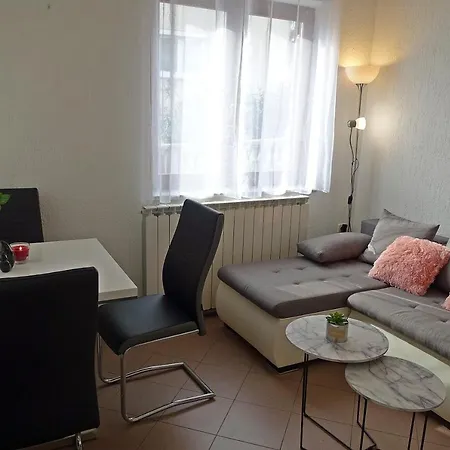 Apartment Denis *